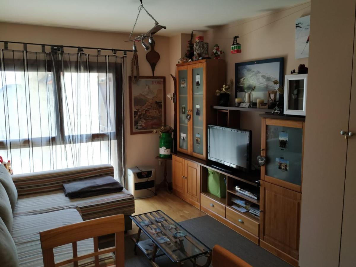 Apartamento En Escarrilla, Sallent De Gallego Exterior photo
