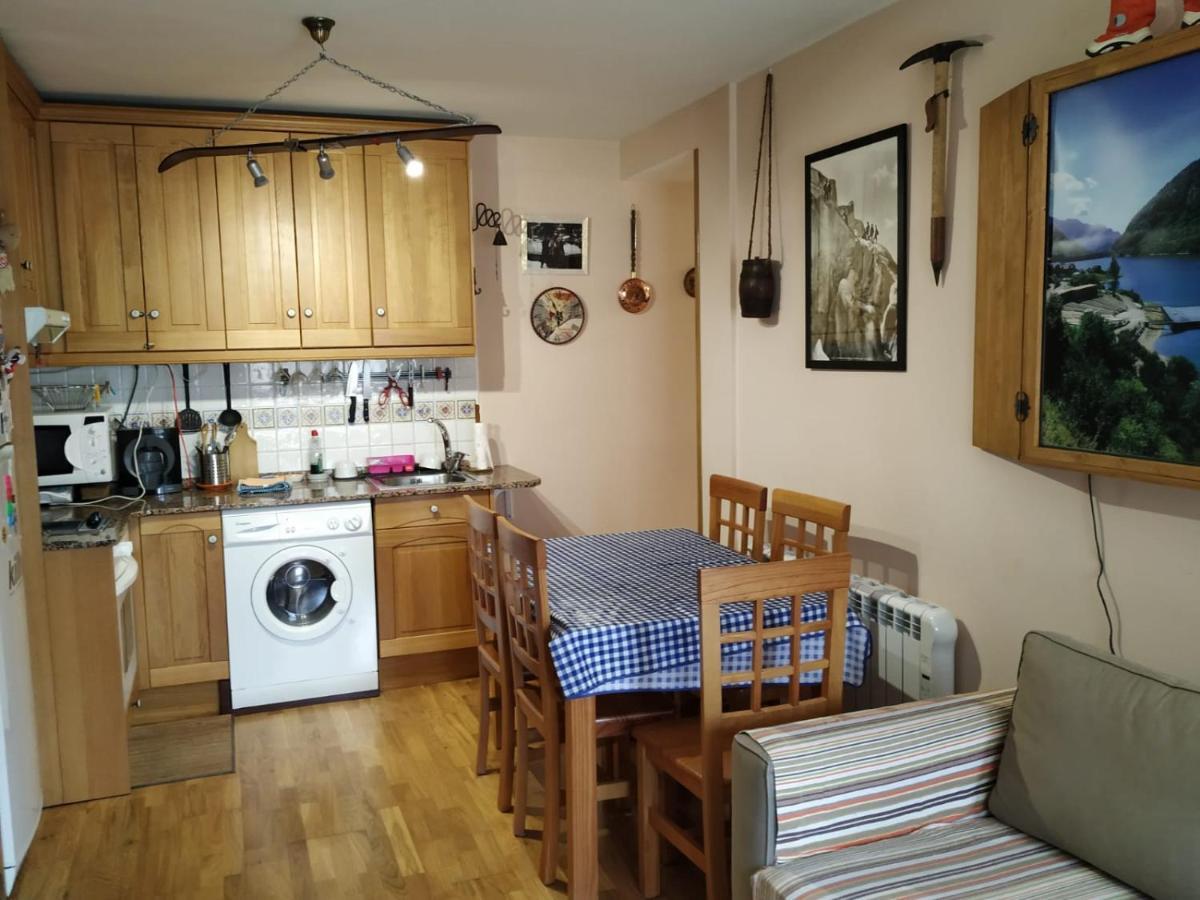 Apartamento En Escarrilla, Sallent De Gallego Exterior photo